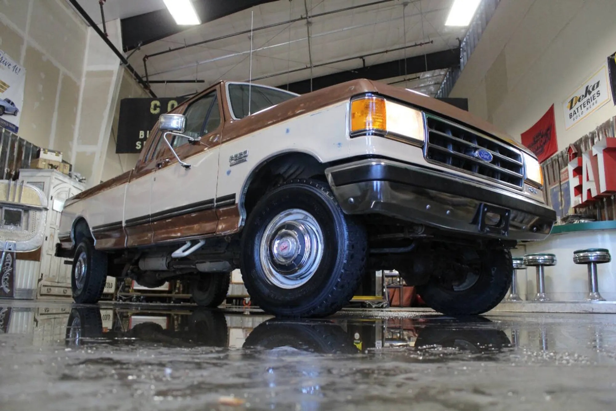 1990 Ford F-250 XLT Lariat