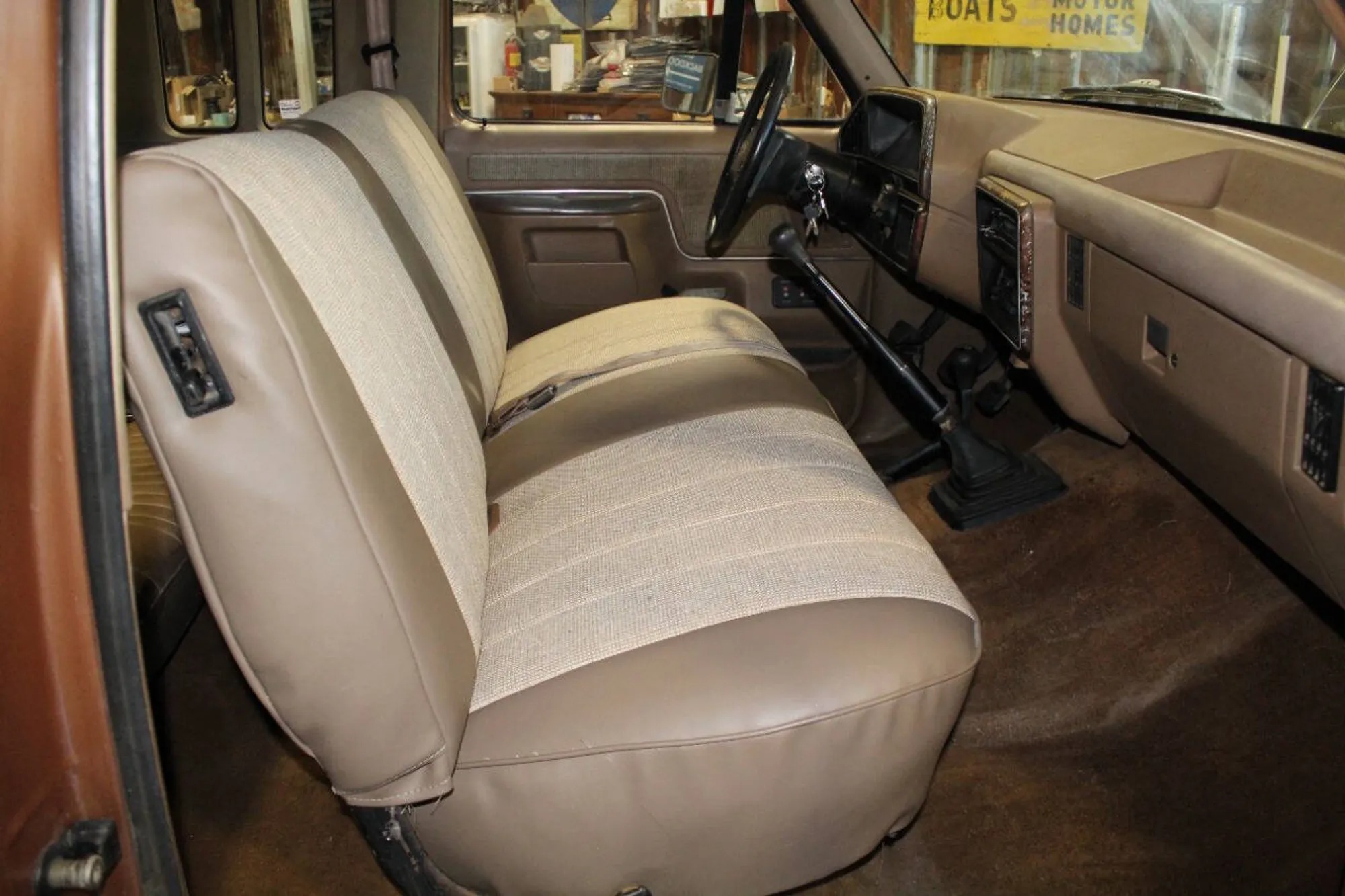1990 Ford F-250 XLT Lariat