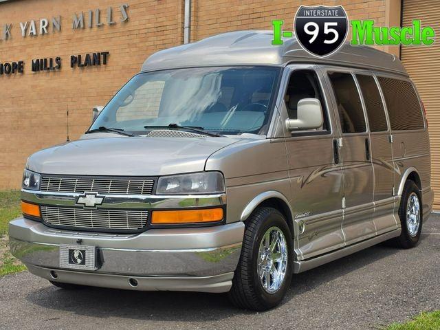 2004 Chevrolet Express G1500 Explorer Limited SE