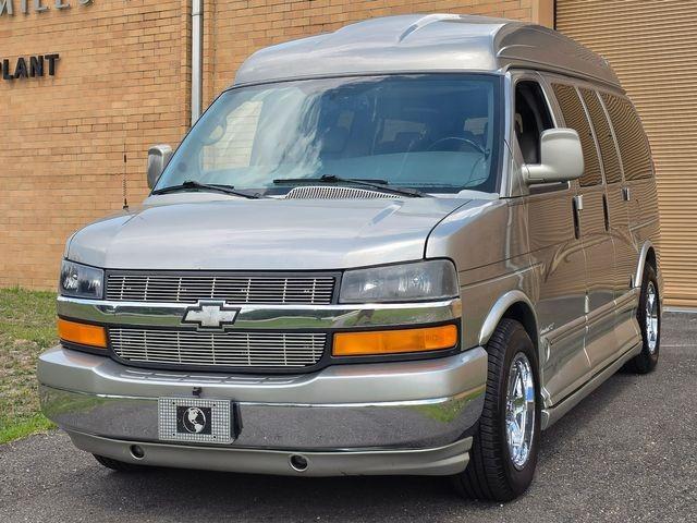 2004 Chevrolet Express G1500 Explorer Limited SE