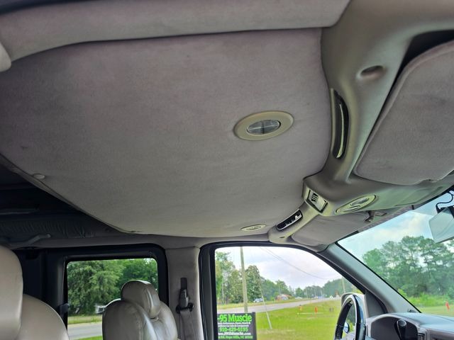 2004 Chevrolet Express G1500 Explorer Limited SE