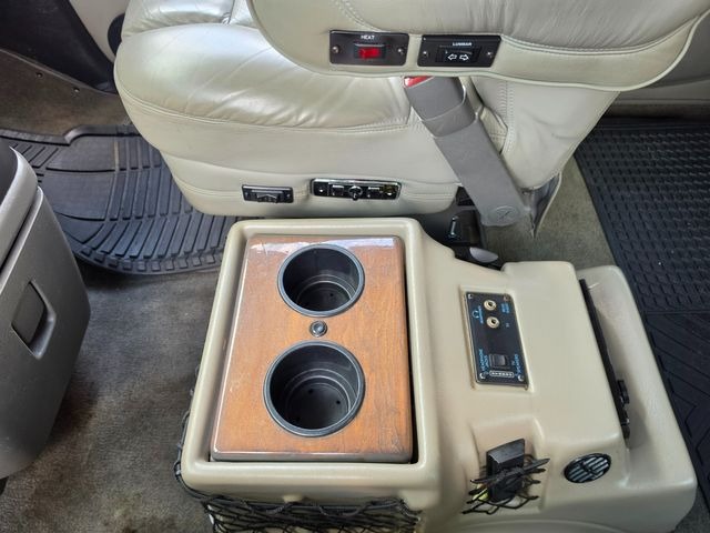 2004 Chevrolet Express G1500 Explorer Limited SE