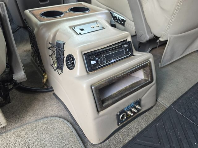 2004 Chevrolet Express G1500 Explorer Limited SE