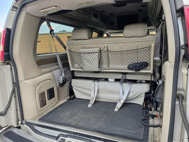 2004 Chevrolet Express G1500 Explorer Limited SE