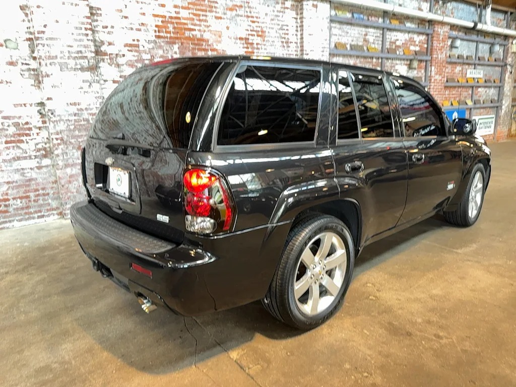 2008 Chevrolet TrailBlazer SS - 3