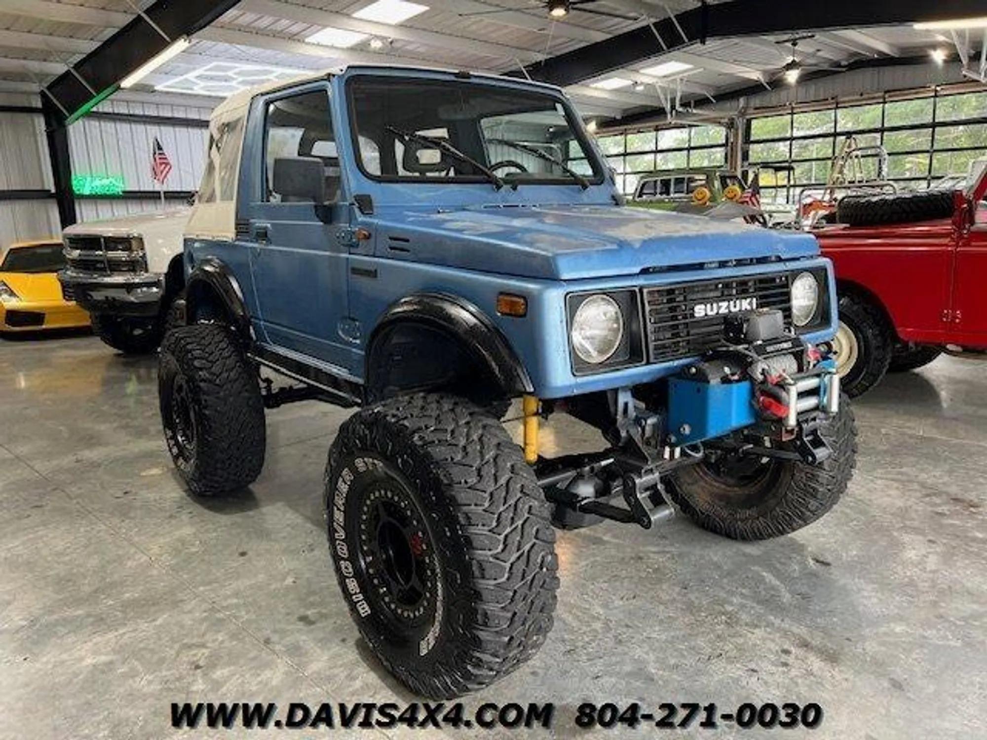  Suzuki Samurai