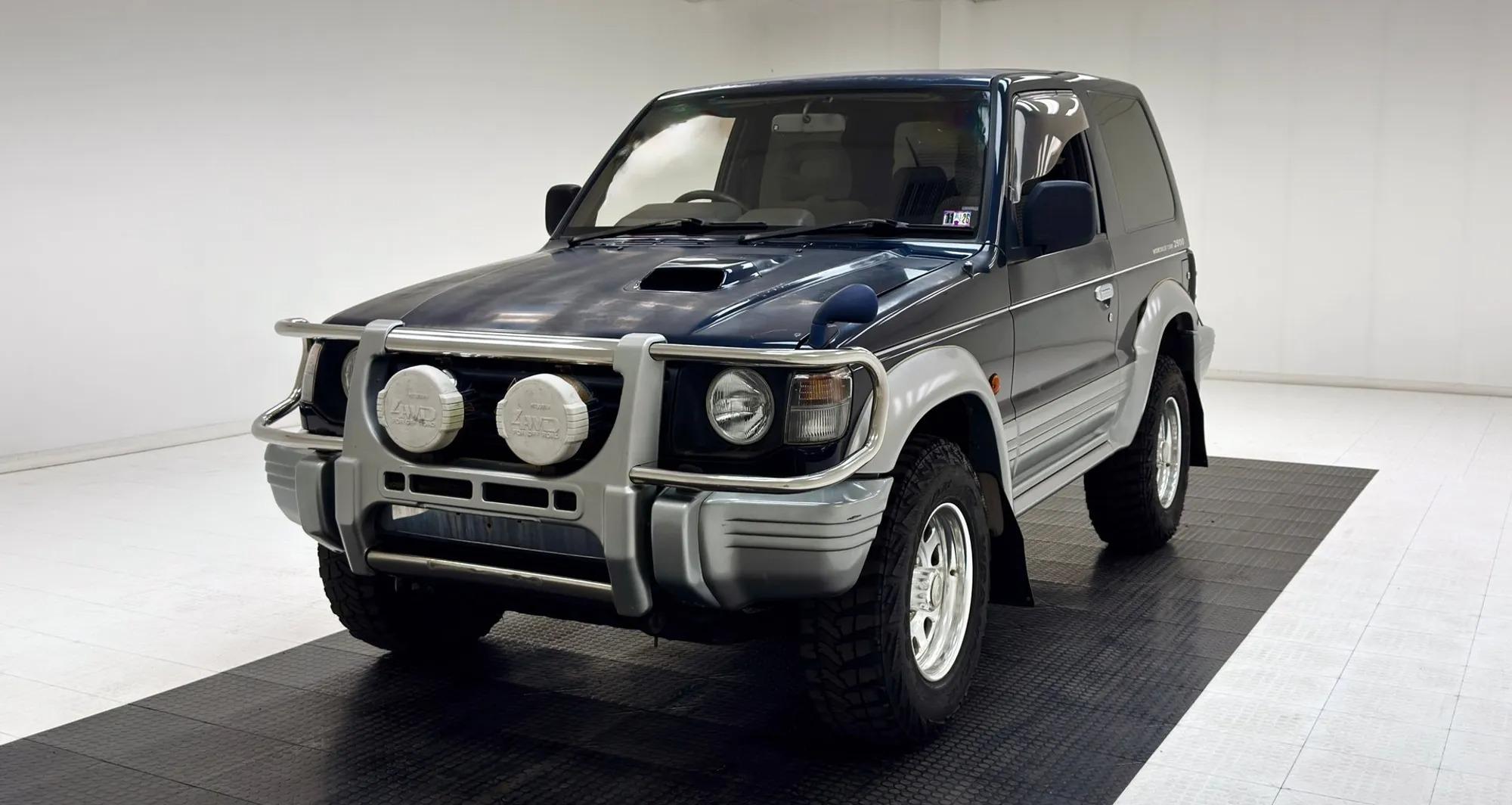  Mitsubishi Pajero