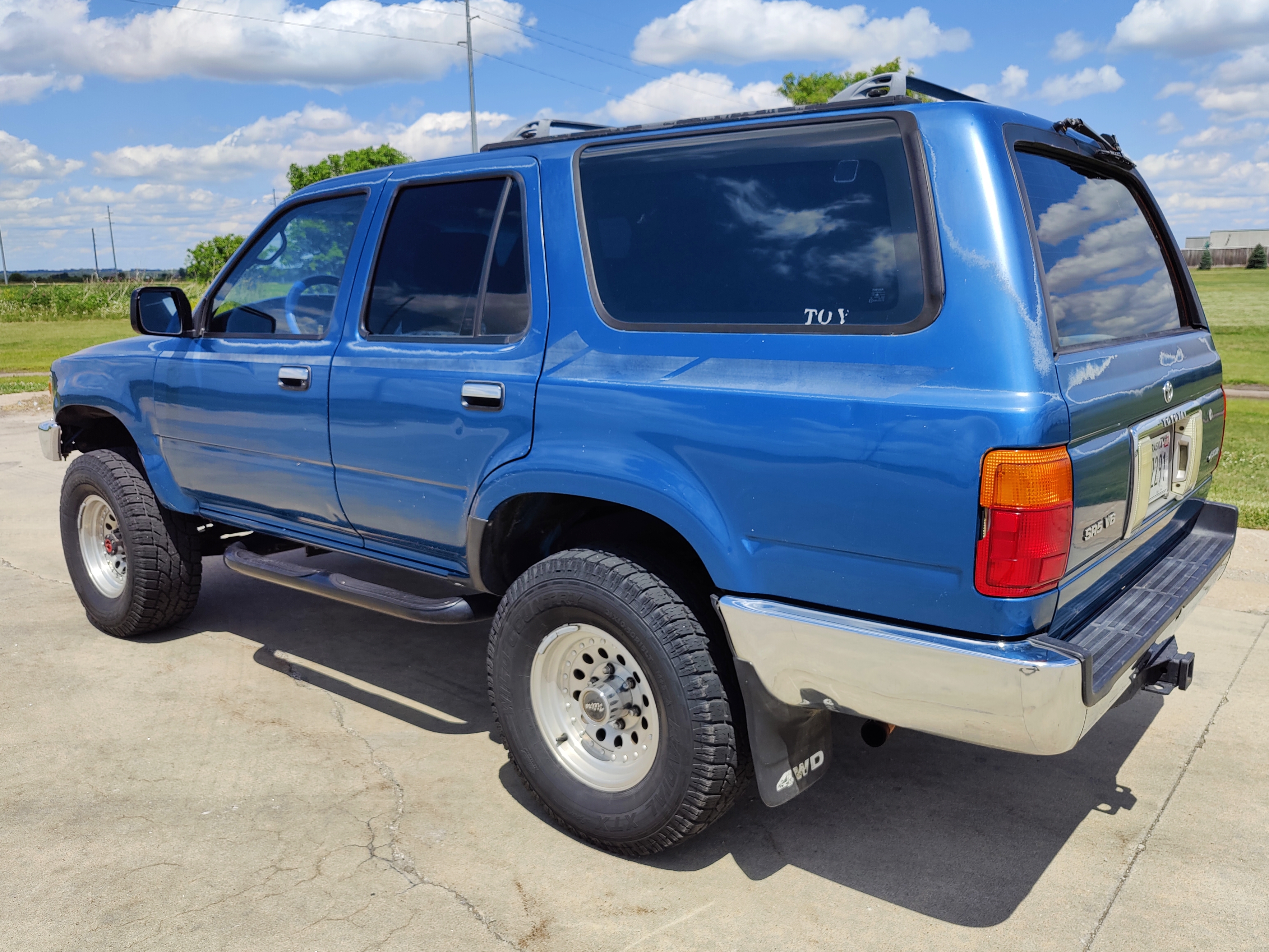 1993 Toyota 4Runner SR5 - 4