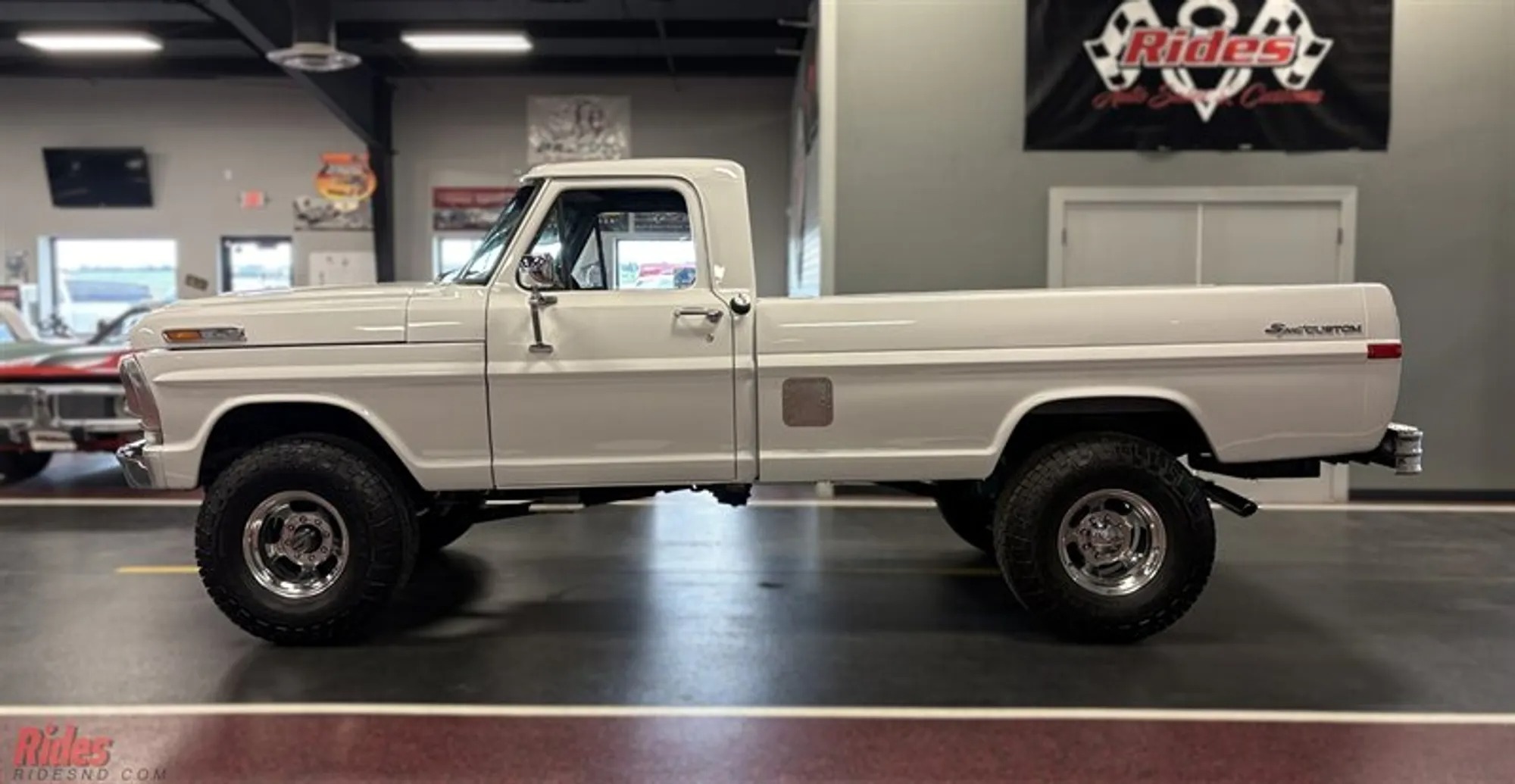 1971 Ford F-250 Highboy - 5