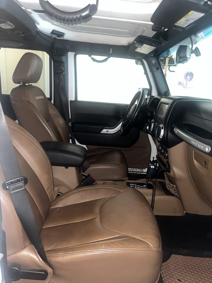2013 Jeep Wrangler Sahara