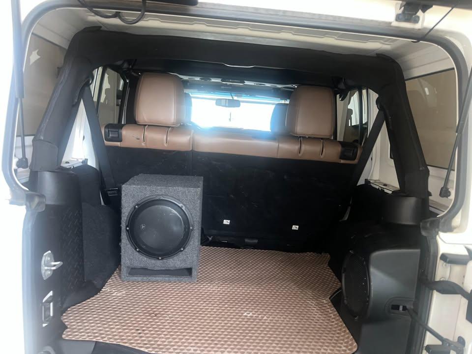 2013 Jeep Wrangler Sahara