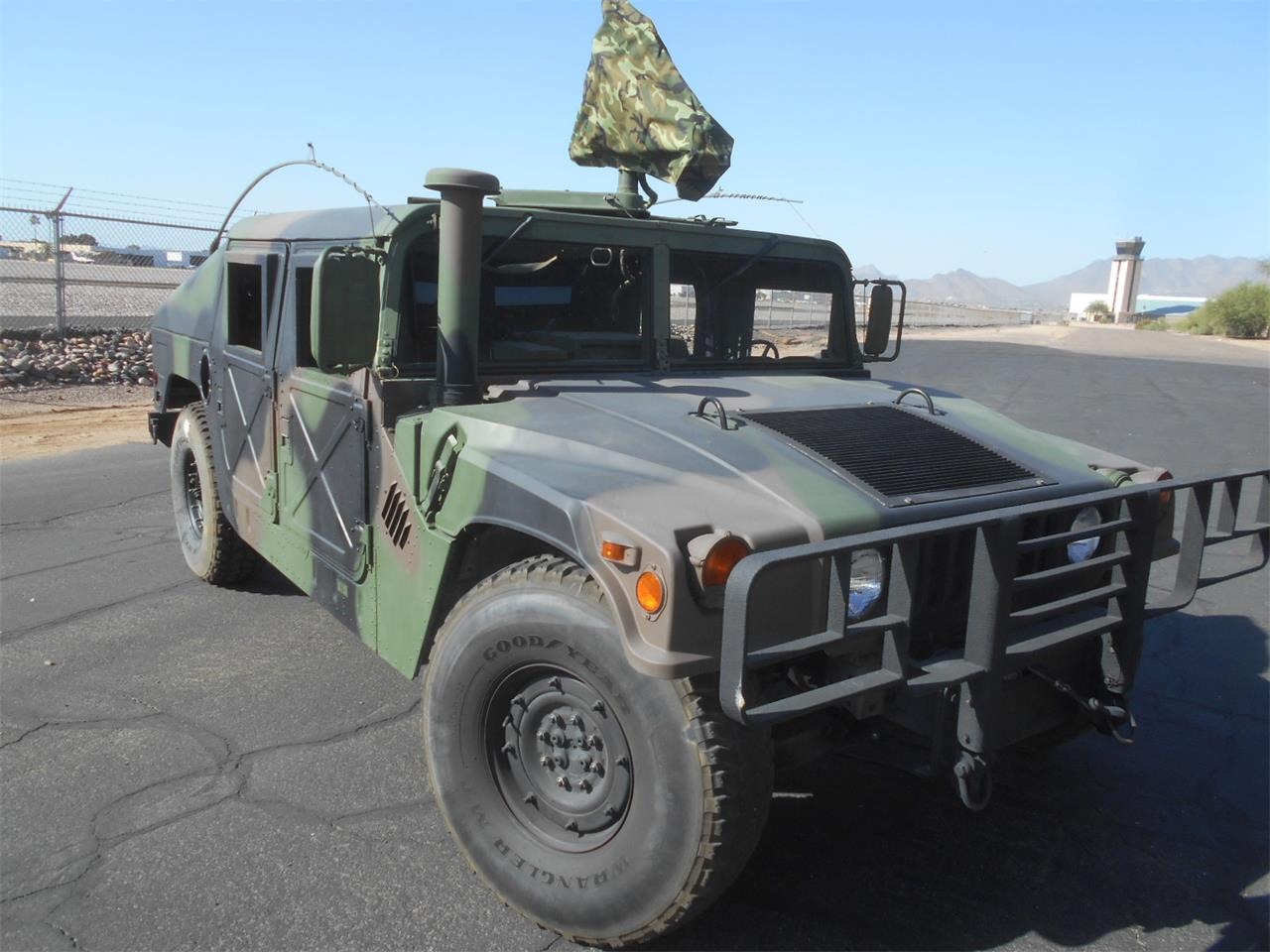 1986 AM General Humvee M1026 + Trailer