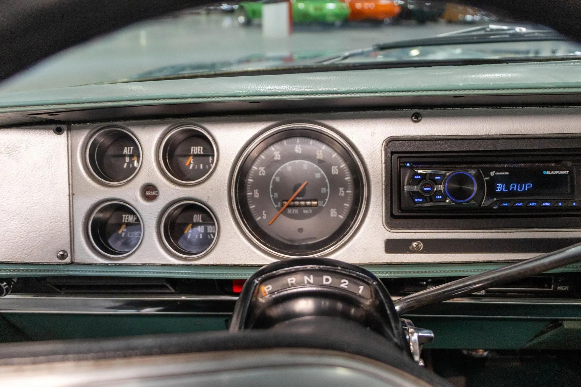 1980 Dodge D150 Adventurer