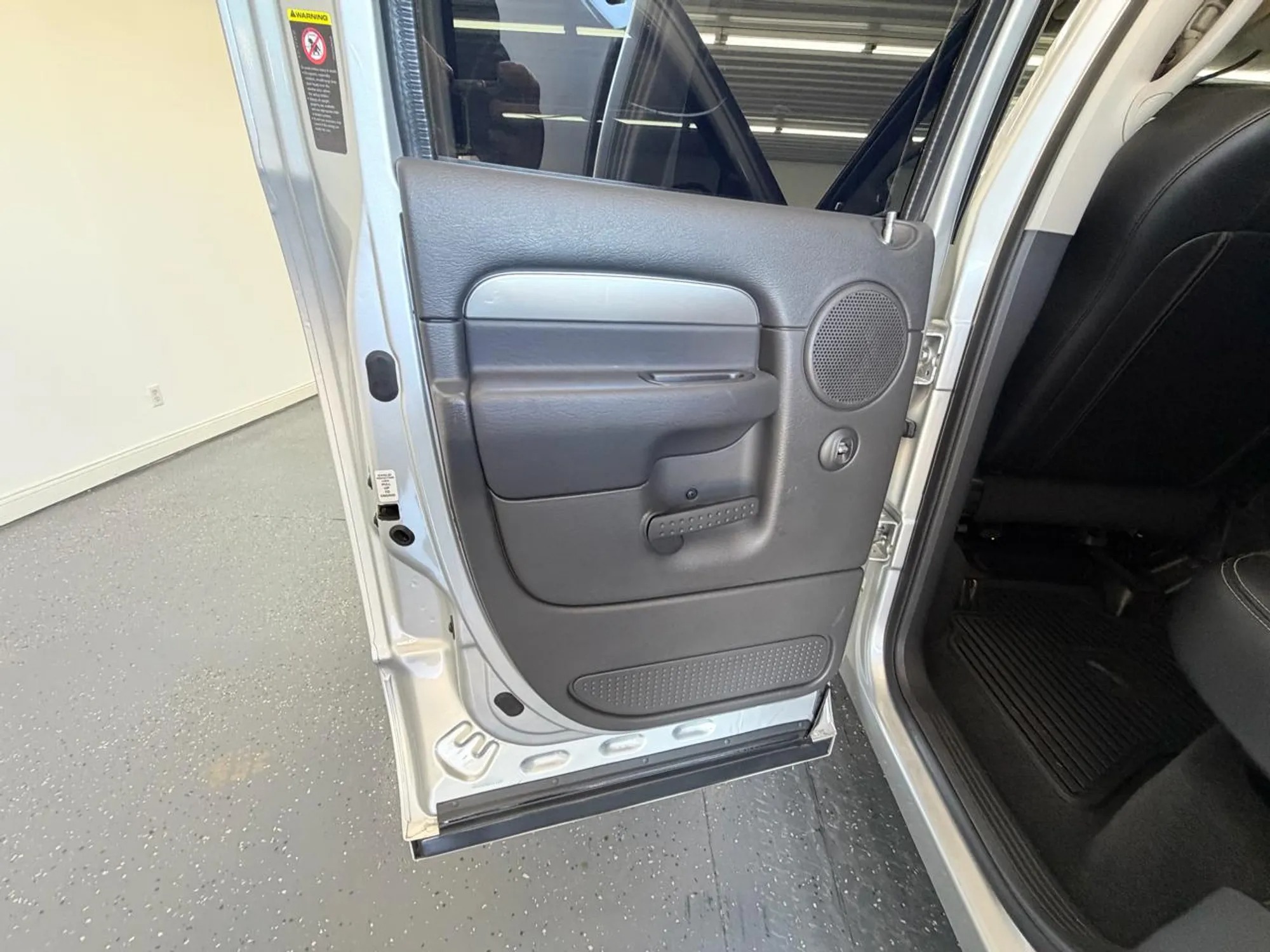 2005 Dodge Ram 1500 SRT