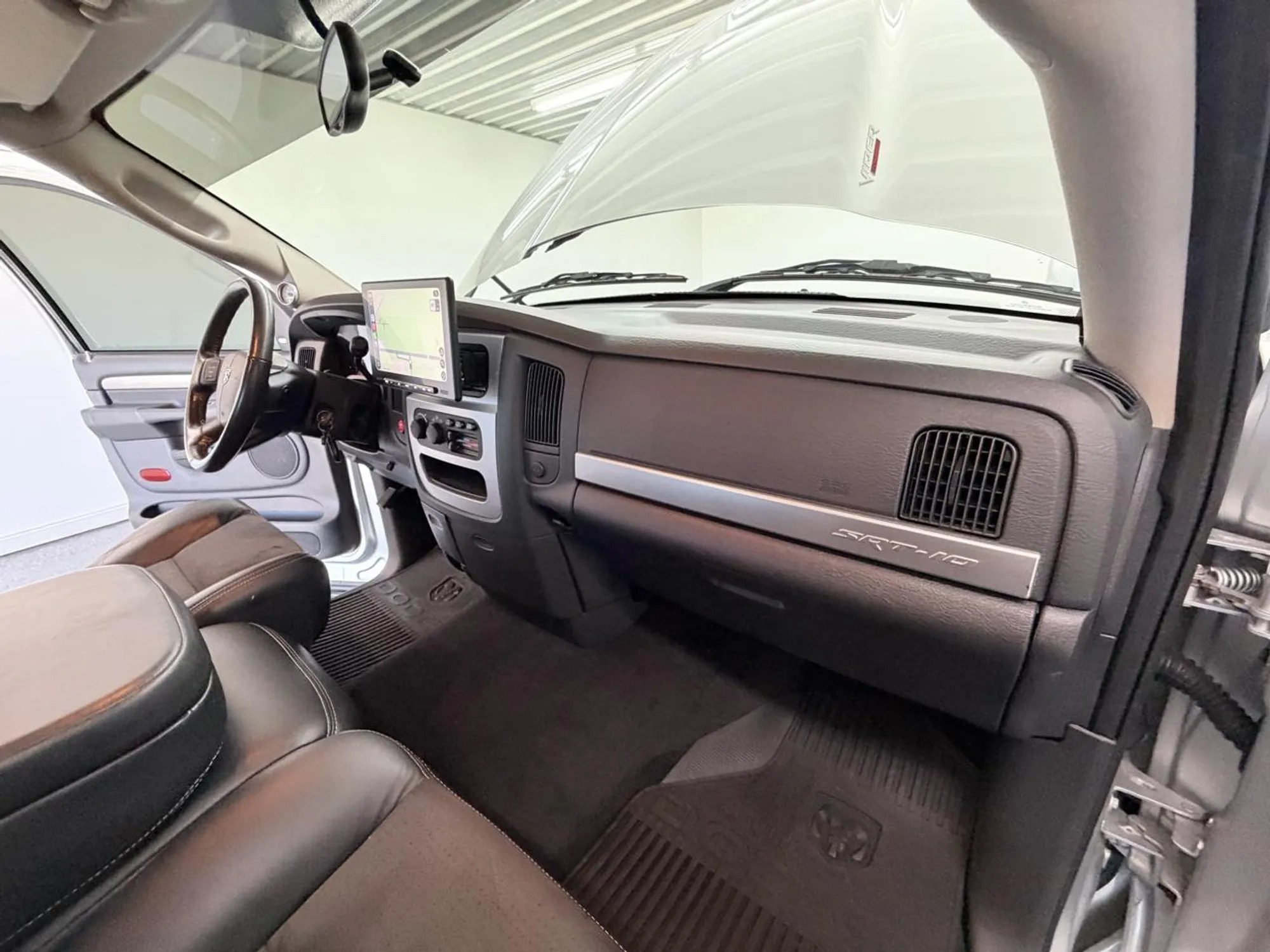 2005 Dodge Ram 1500 SRT