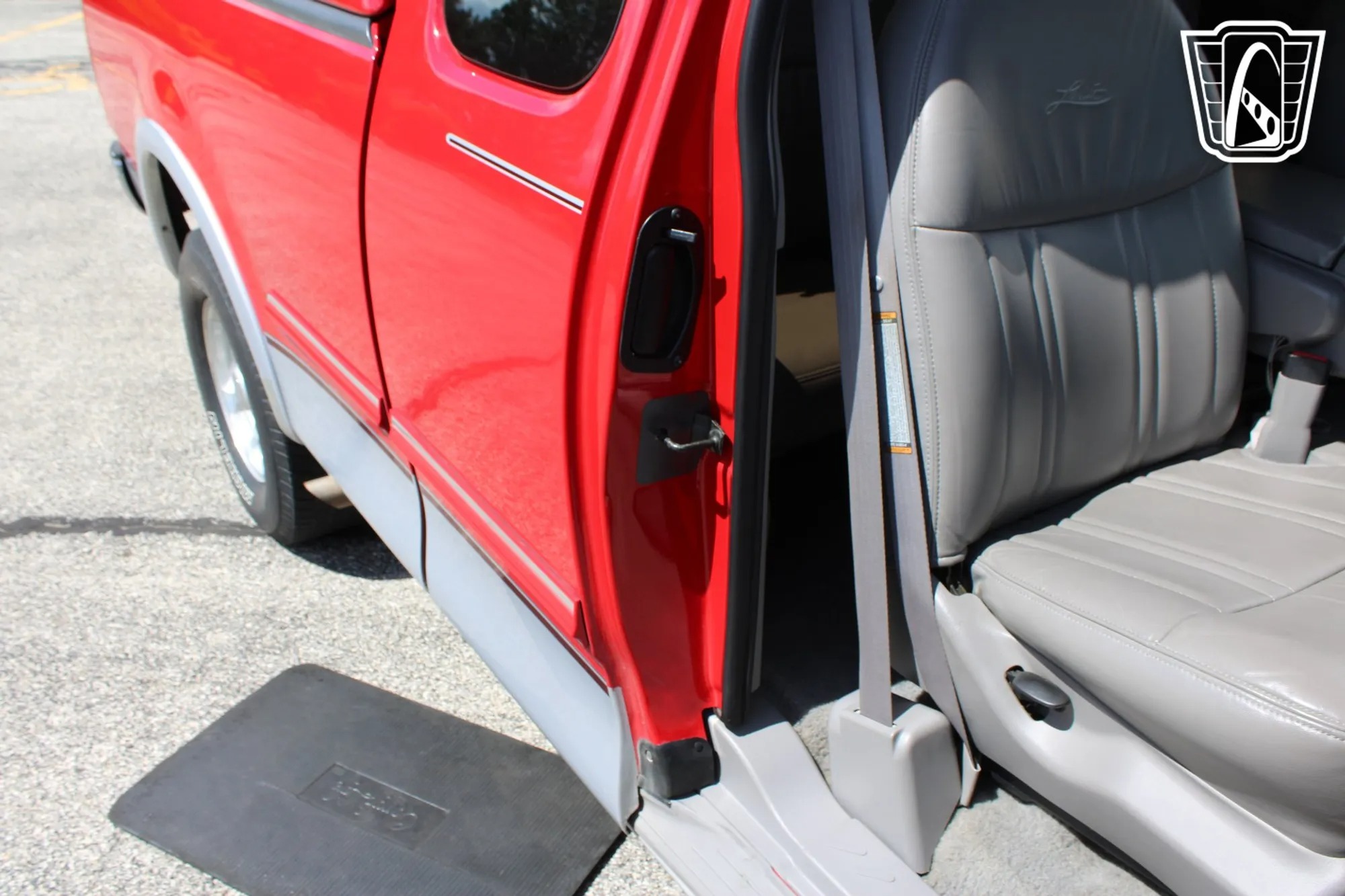 1997 Ford F-150 Lariat