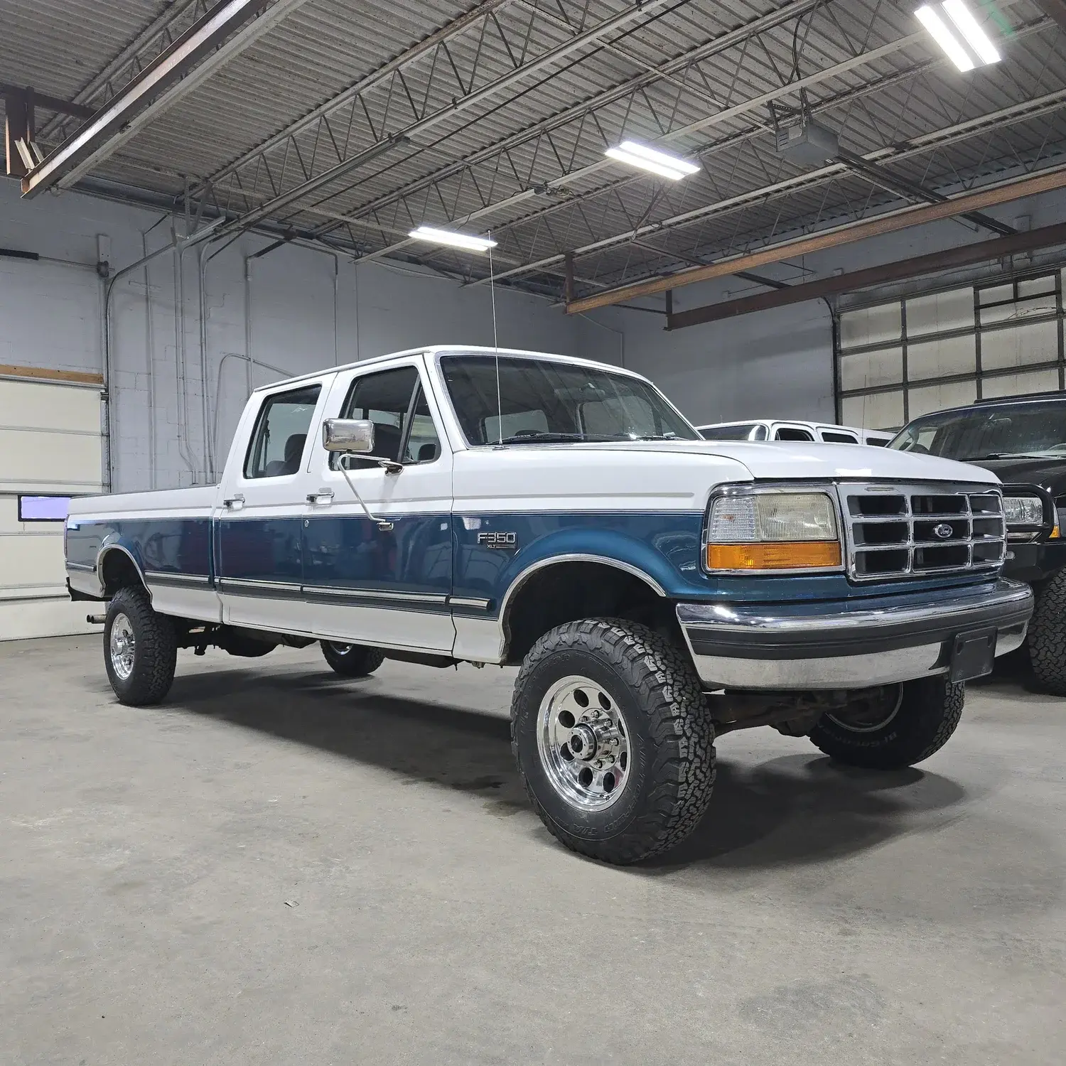 1995 Ford F-350 XLT - 4
