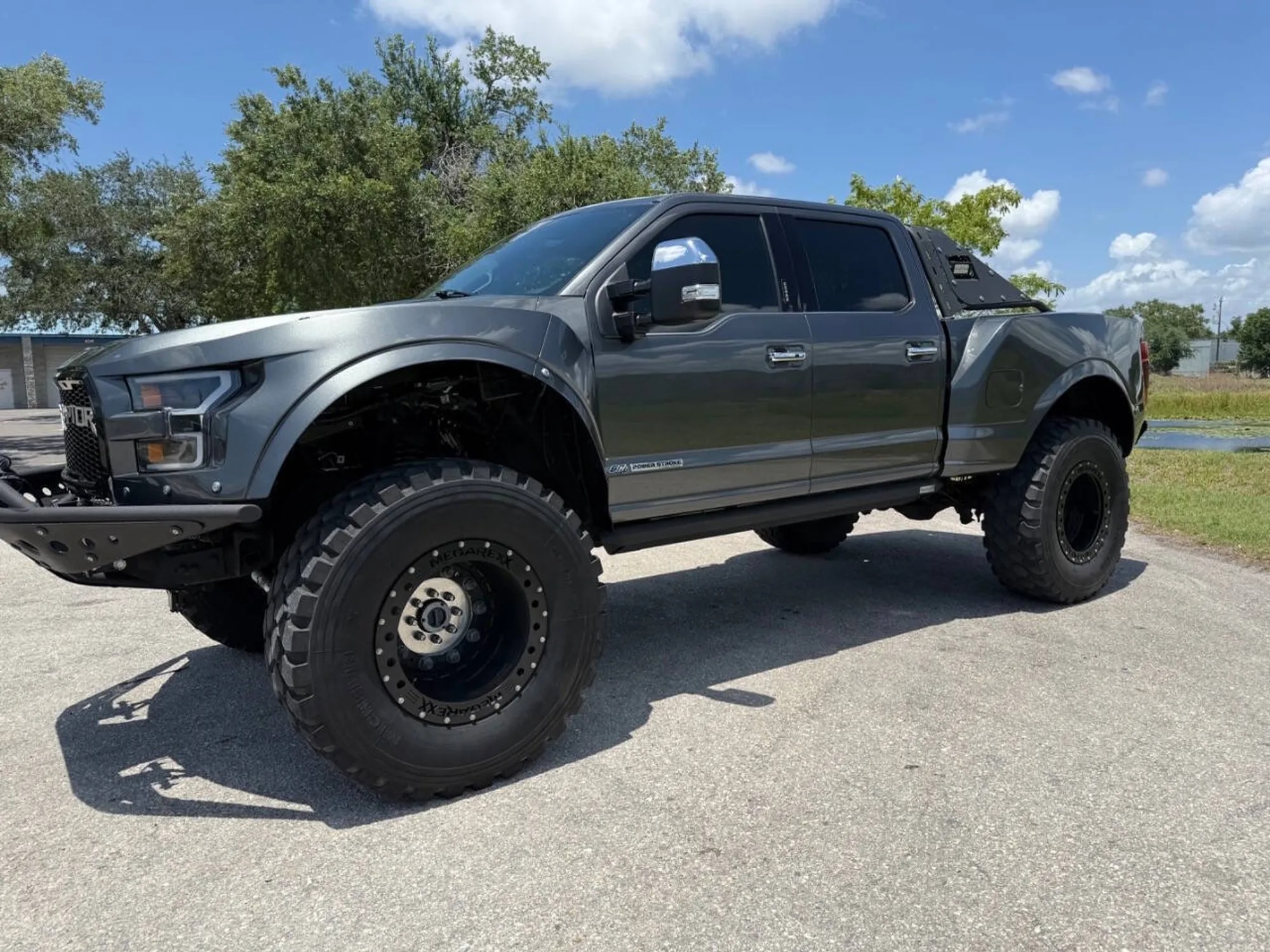 2020 Ford F-250 MegaRaptor - 4