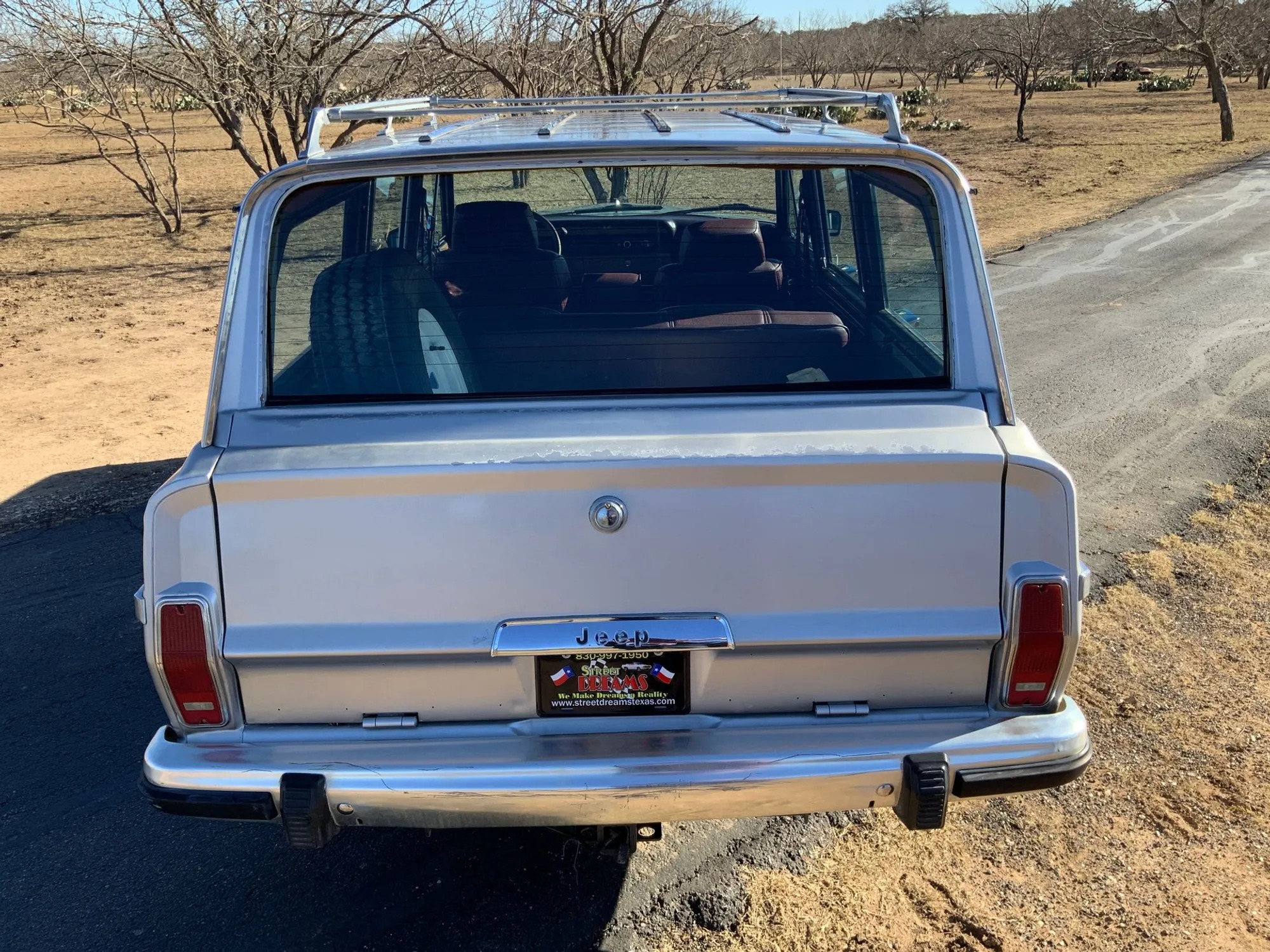 1987 Jeep Grand Wagoneer