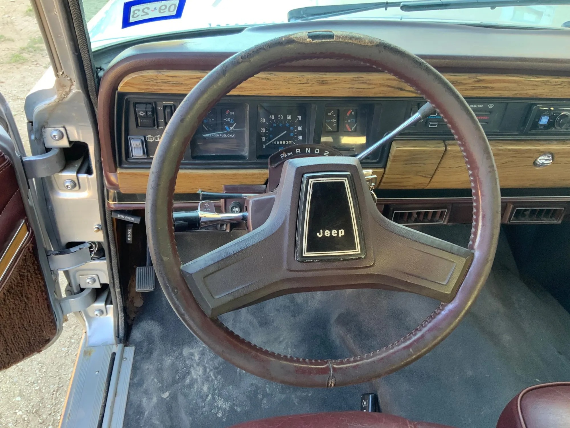 1987 Jeep Grand Wagoneer