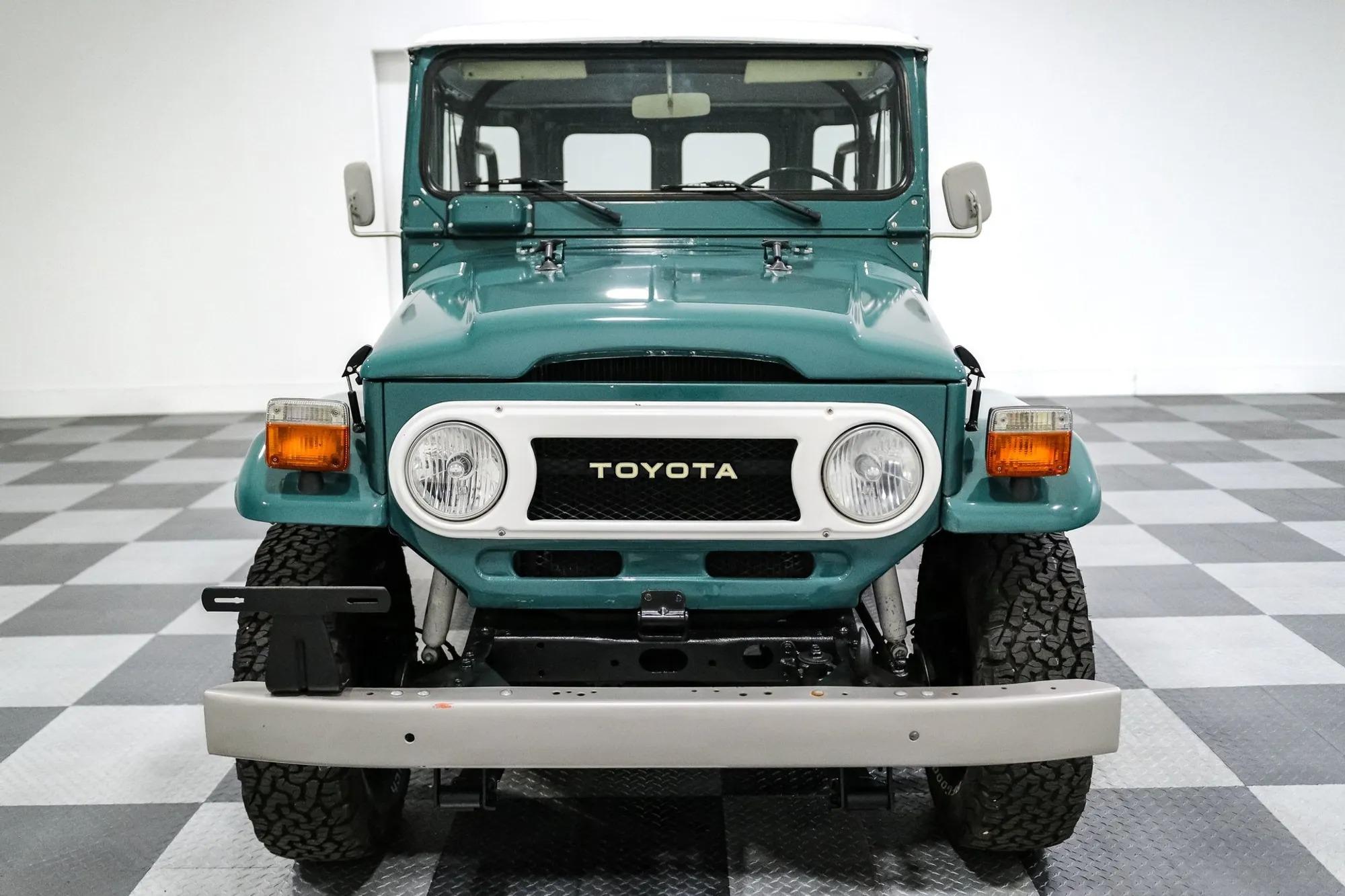 1978 Toyota Land Cruiser FJ40 - 3