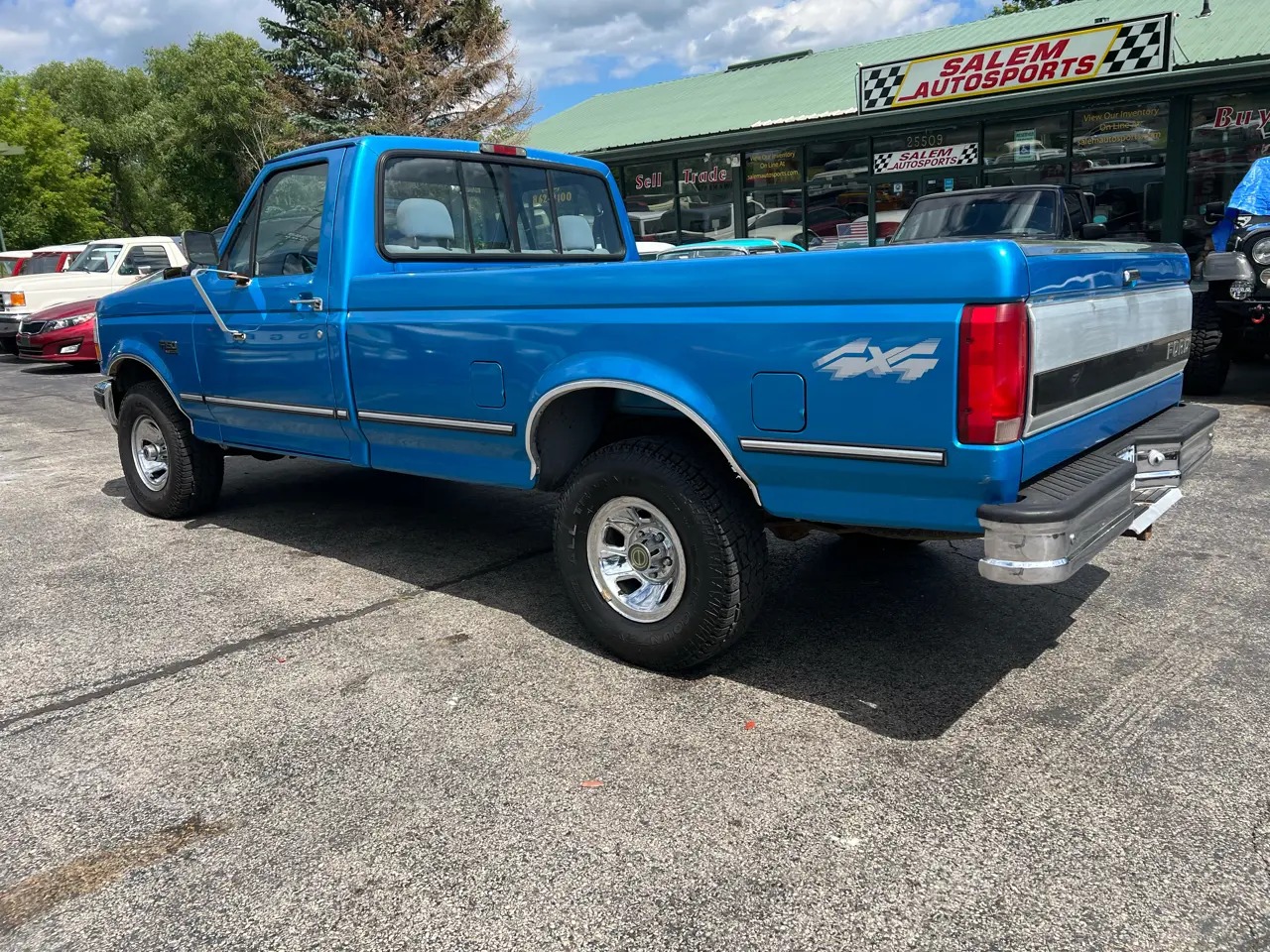 1995 Ford F-150 Reg Cab - 4