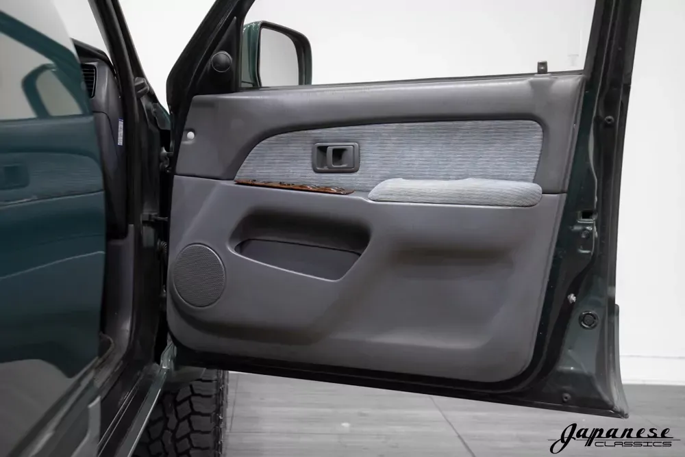 1997 Toyota Hilux Surf SSR-G