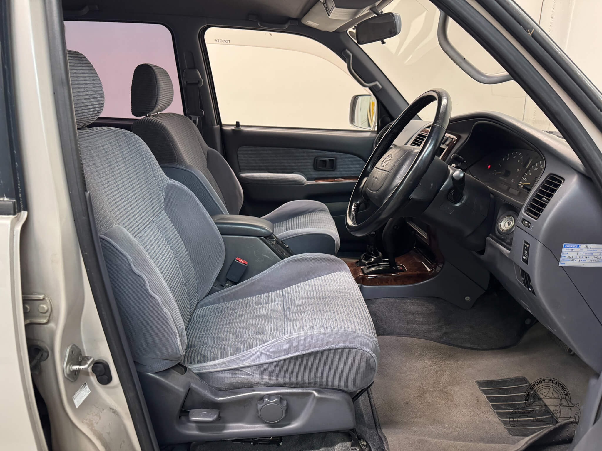 1995 Toyota Hilux Surf SSR-G - 4