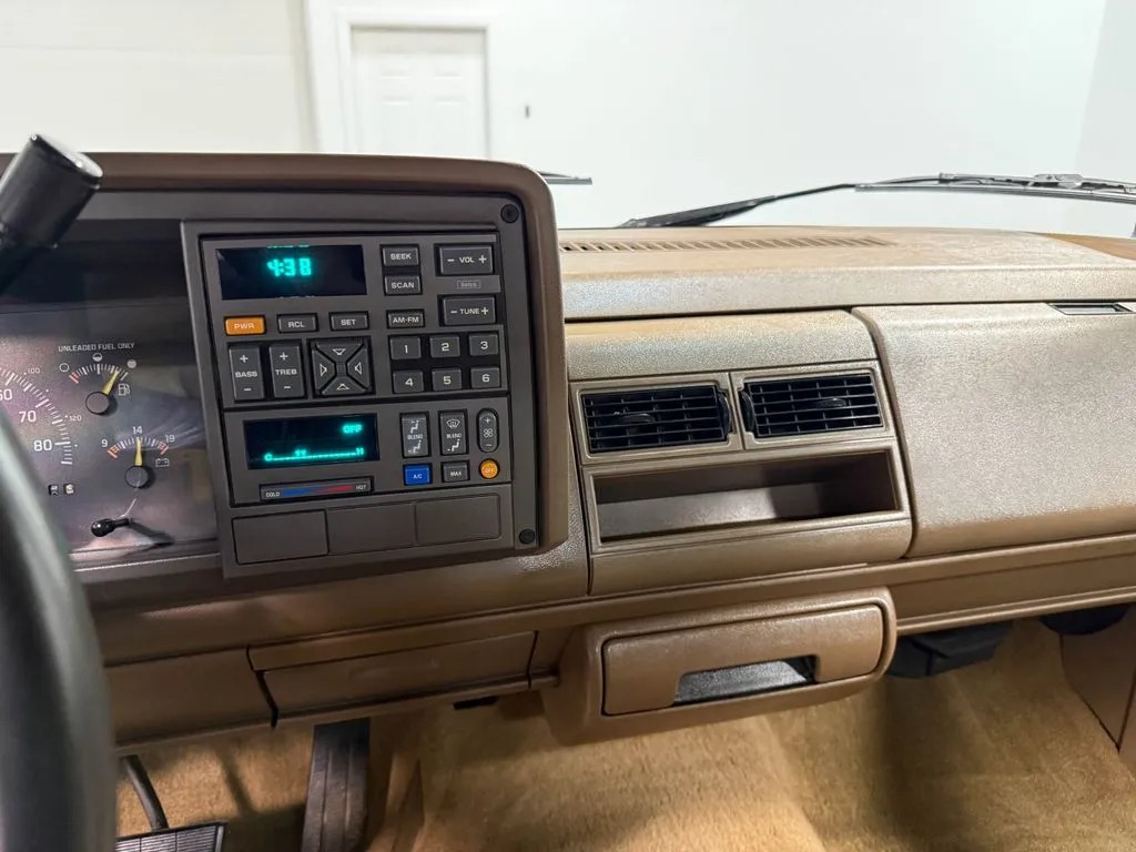 1994 GMC C1500 SL