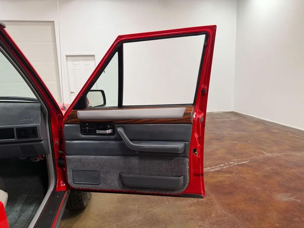 1994 Jeep Cherokee Country