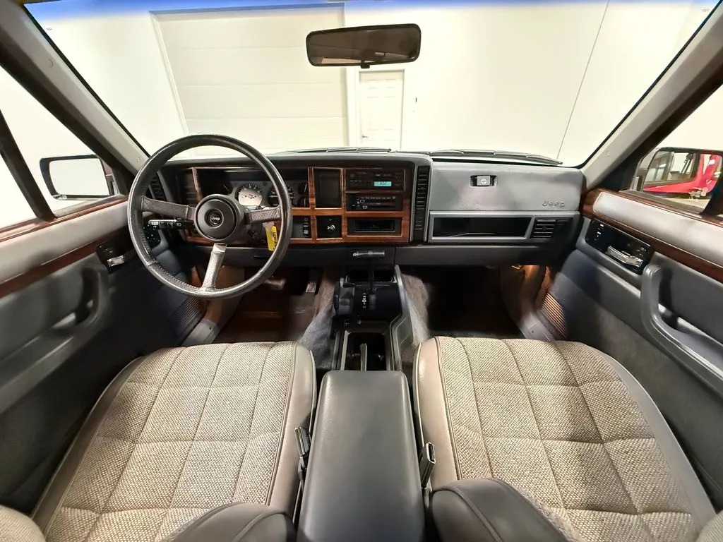1994 Jeep Cherokee Country