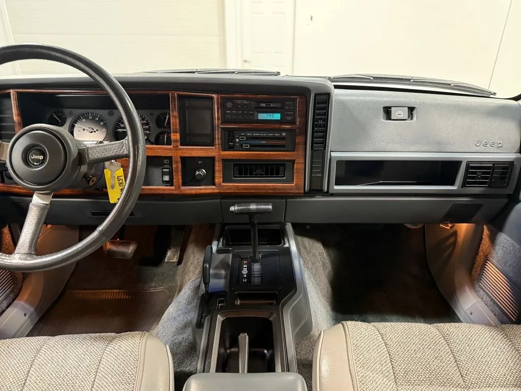 1994 Jeep Cherokee Country