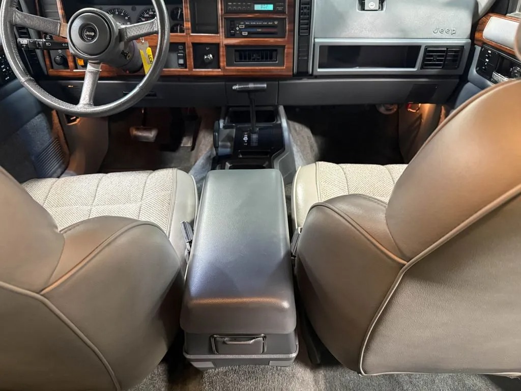 1994 Jeep Cherokee Country
