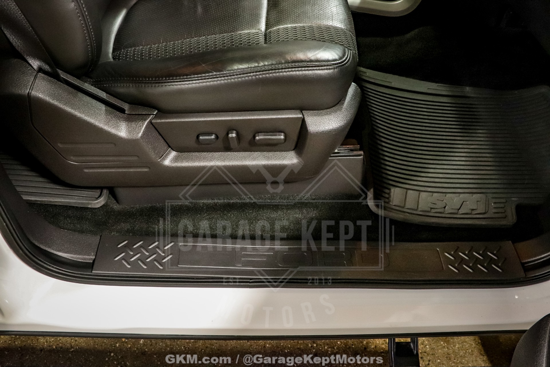 2013 Ford F-150 SVT Roush Raptor