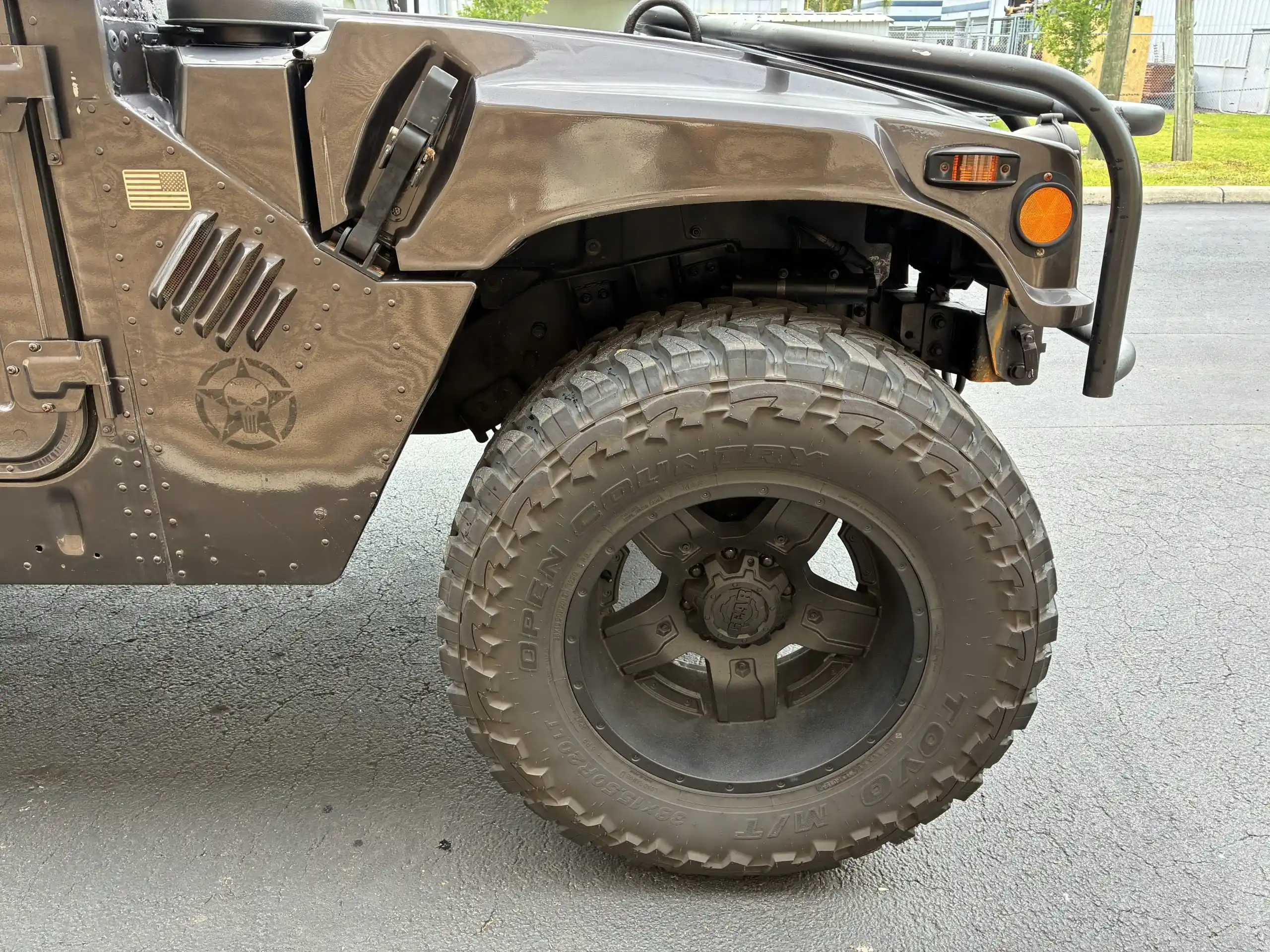 1995 AM General Humvee M1025A2