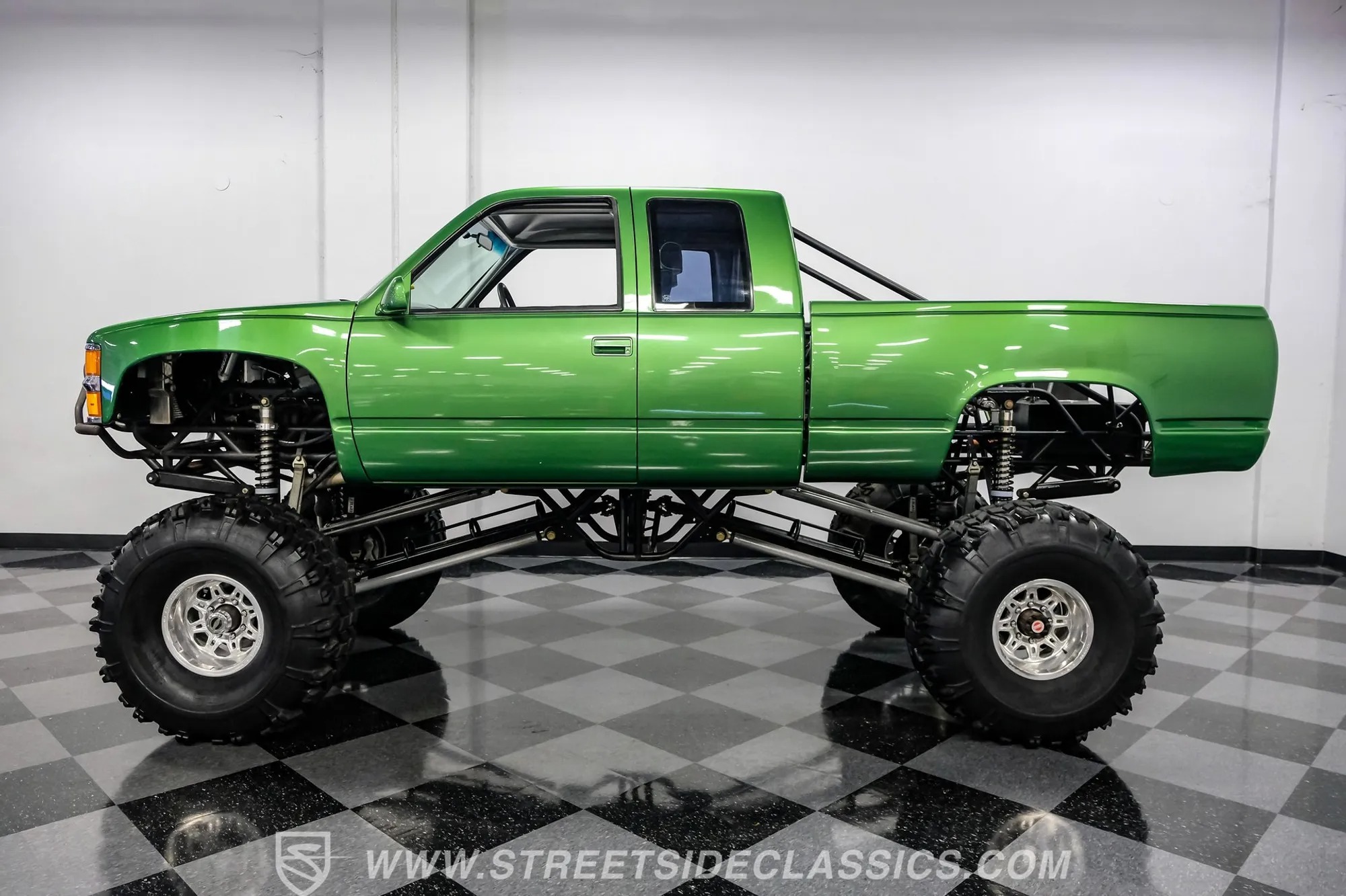 Modified 1988 Chevrolet C1500 Monster Truck