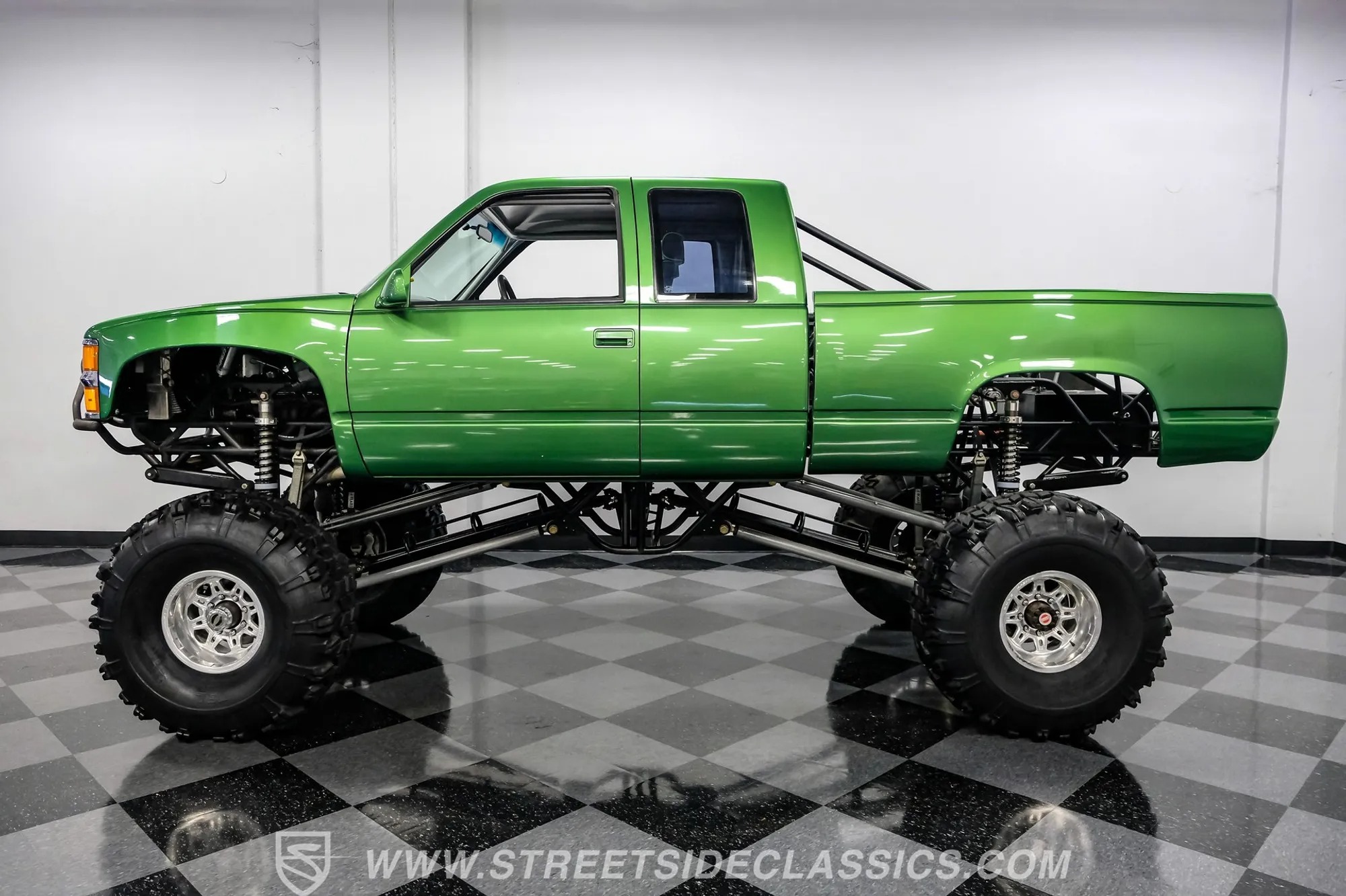 Modified 1988 Chevrolet C1500 Monster Truck