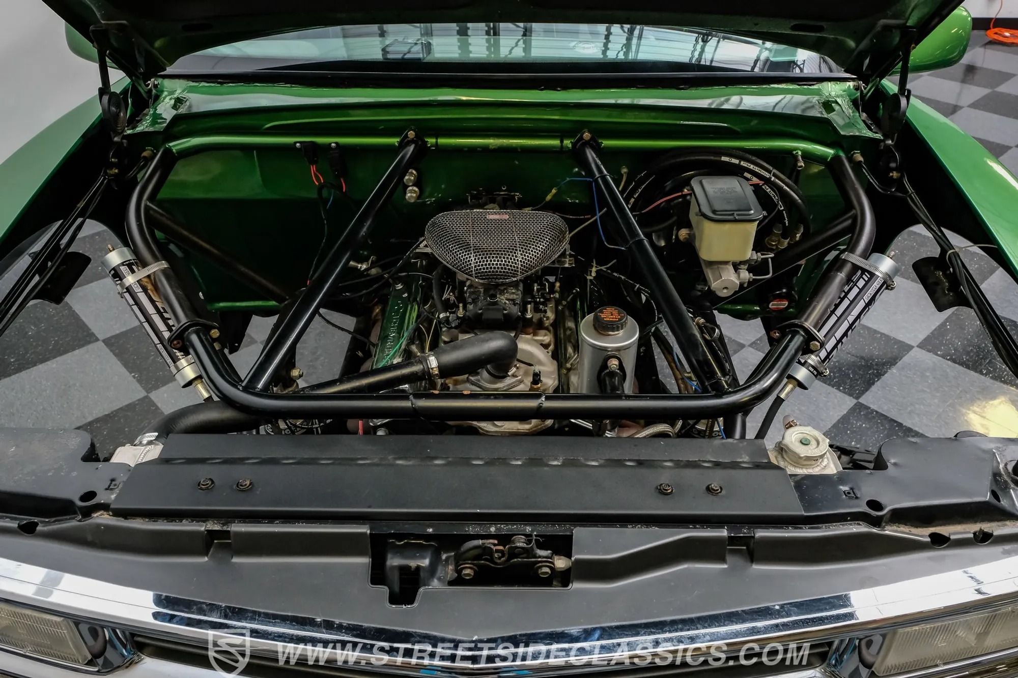 Modified 1988 Chevrolet C1500 Monster Truck