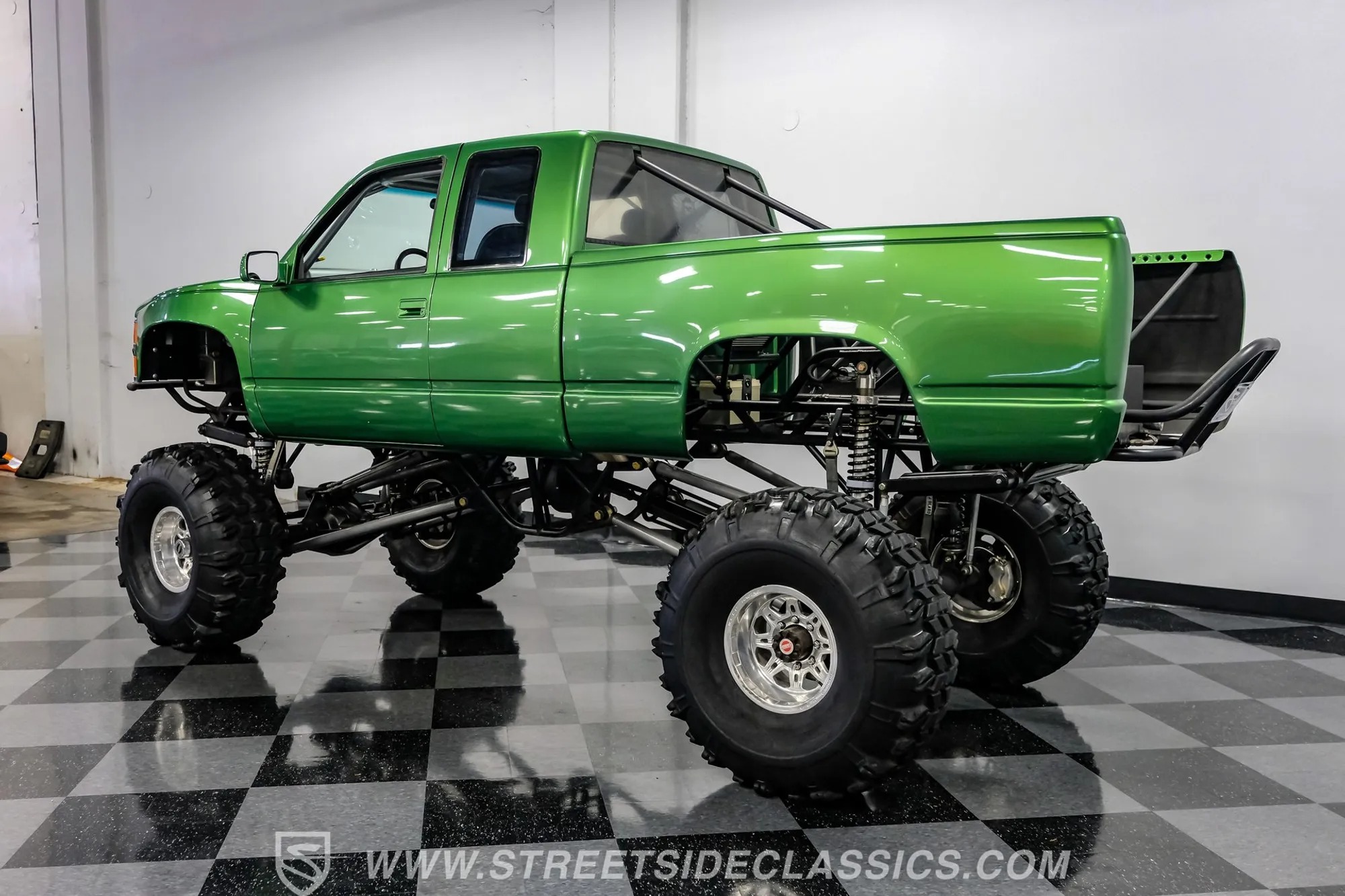 Modified 1988 Chevrolet C1500 Monster Truck