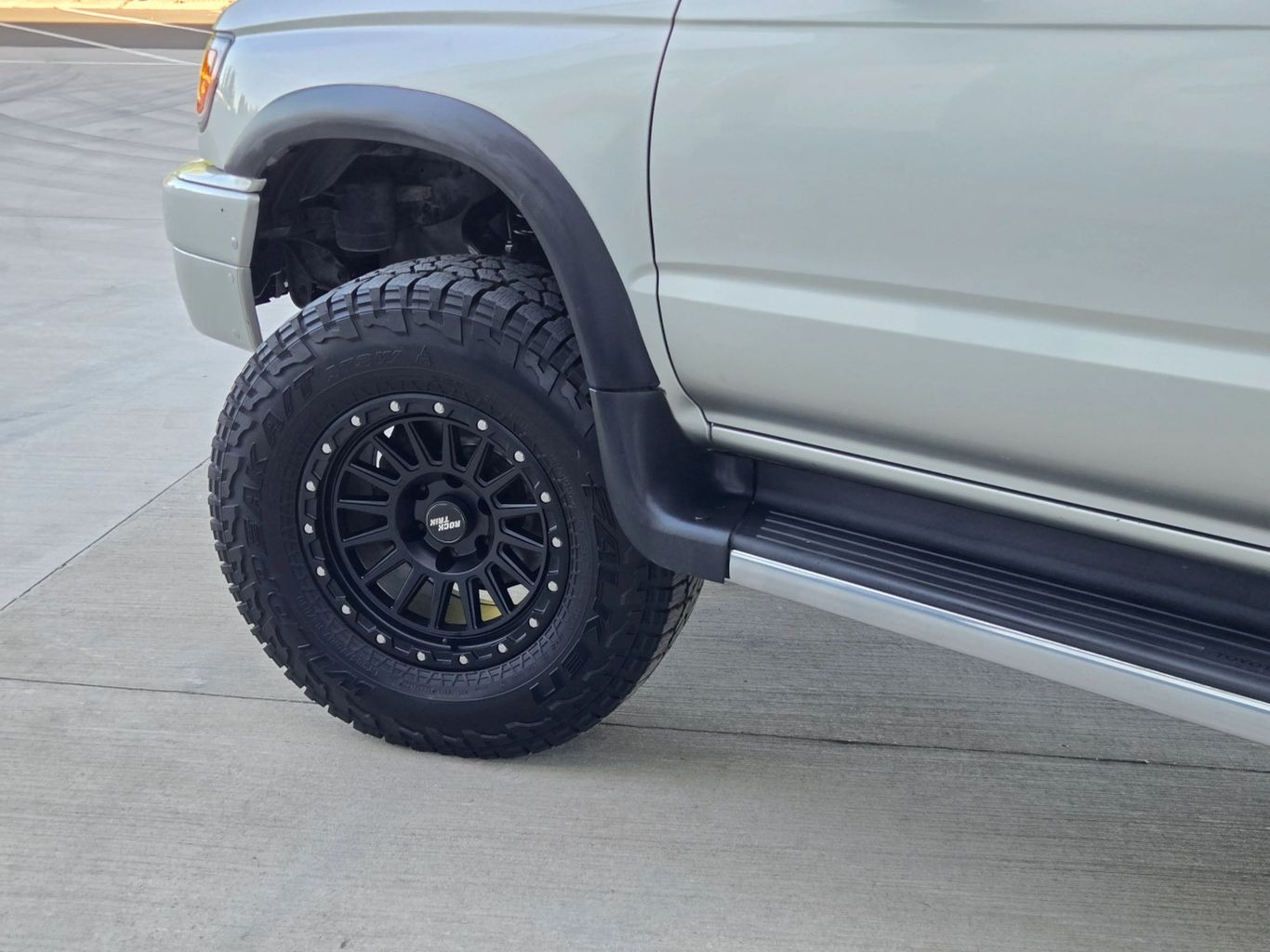 2000 Toyota 4Runner SR5
