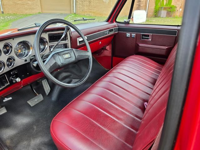 1983 Chevrolet C10 Scottsdale LWB - 5