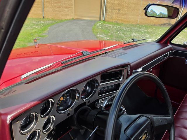 1983 Chevrolet C10 Scottsdale LWB