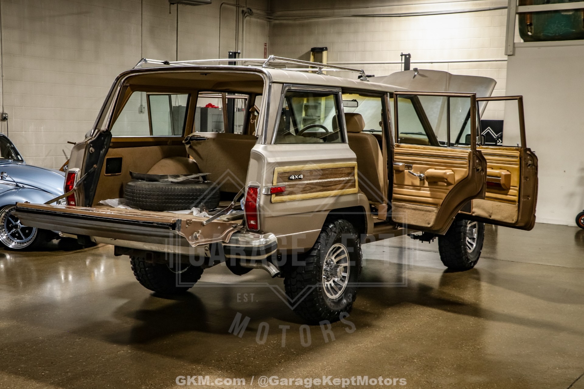 1988 Jeep Grand Wagoneer