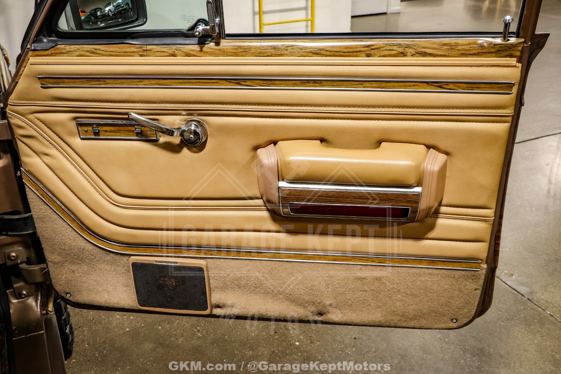 1988 Jeep Grand Wagoneer
