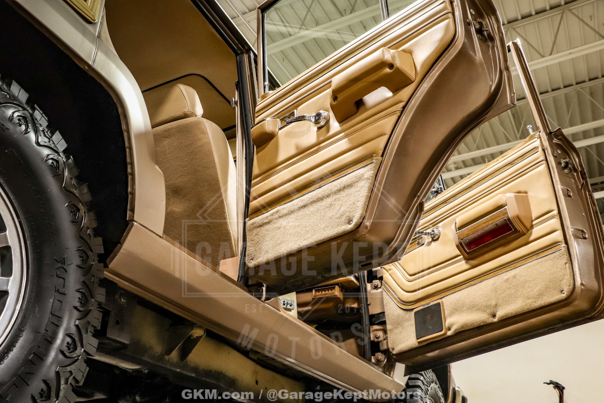 1988 Jeep Grand Wagoneer