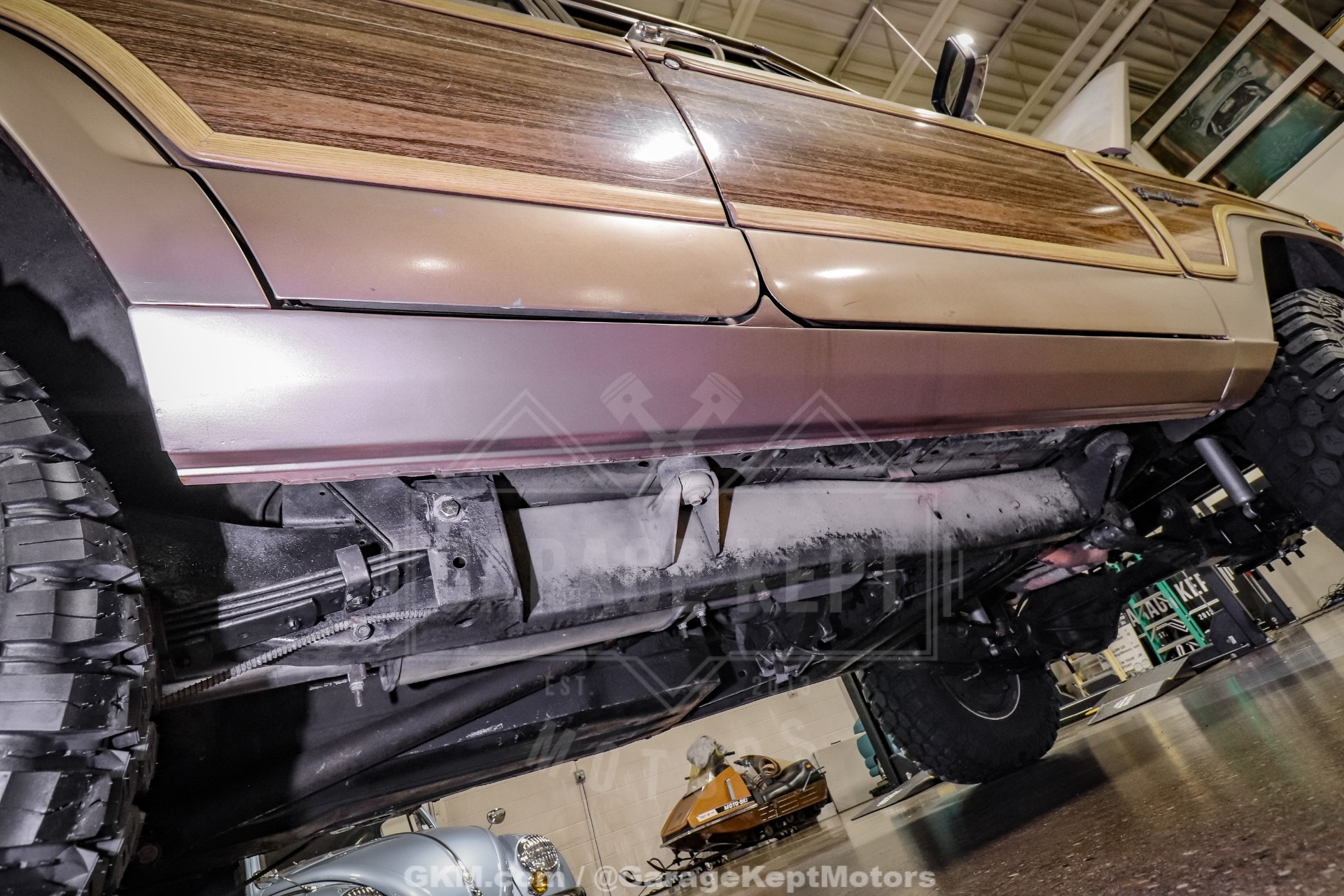 1988 Jeep Grand Wagoneer