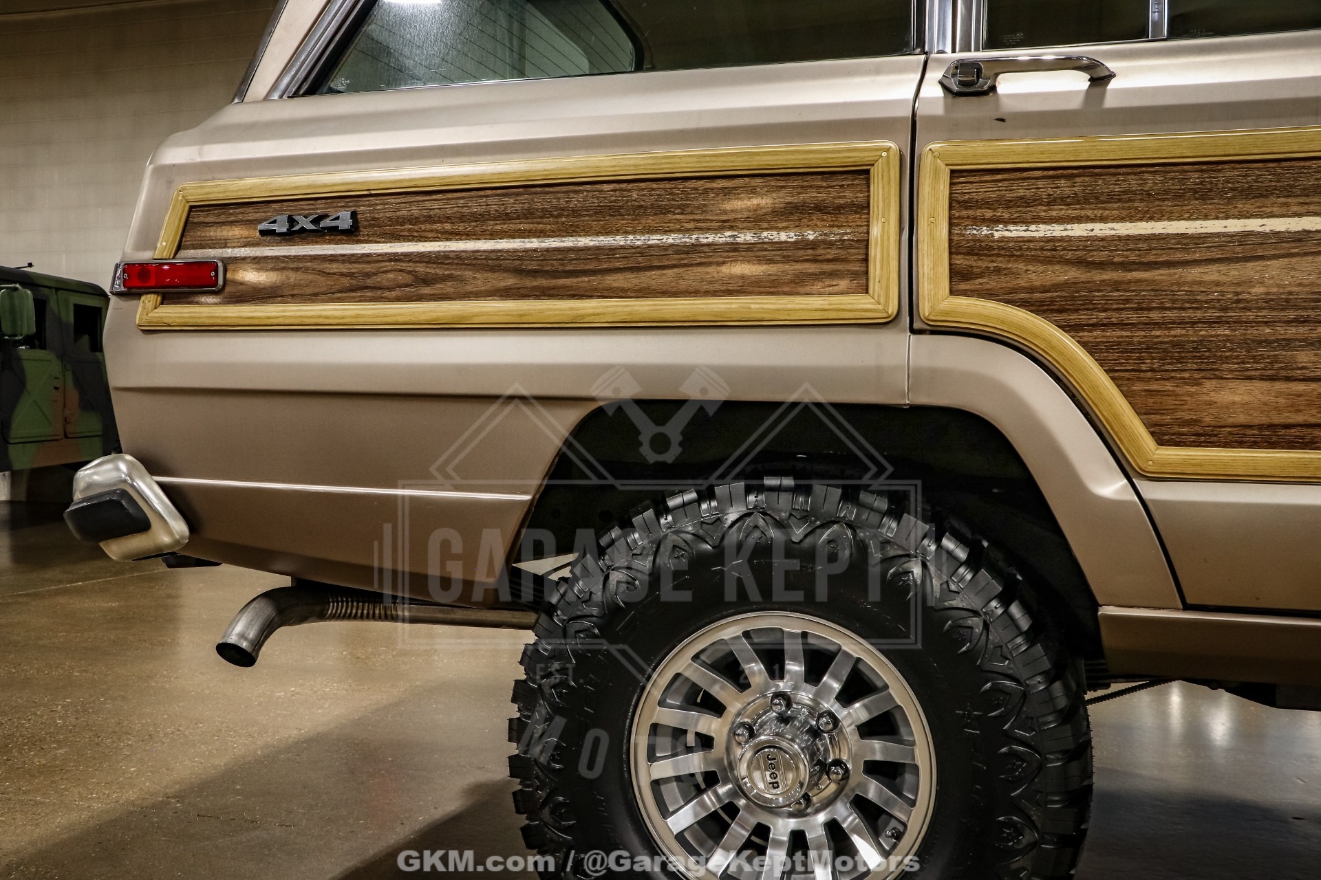 1988 Jeep Grand Wagoneer