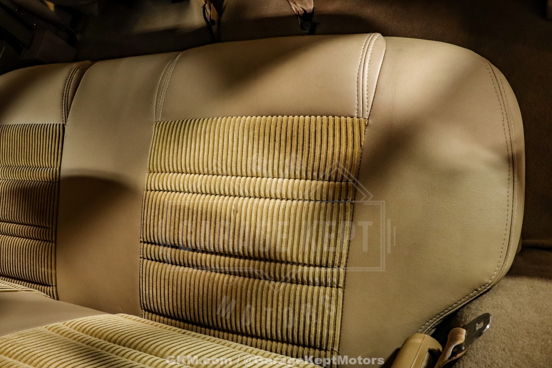 1988 Jeep Grand Wagoneer