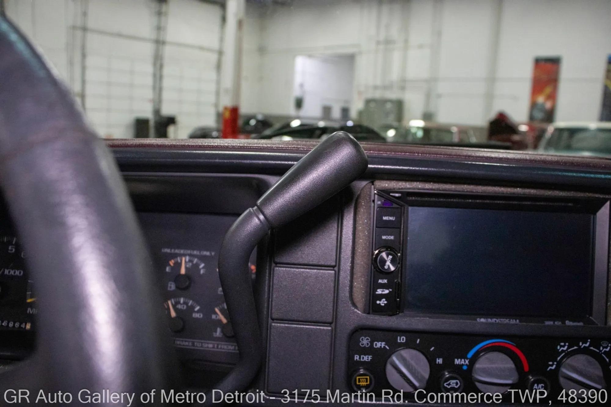 1998 Chevrolet Tahoe LS
