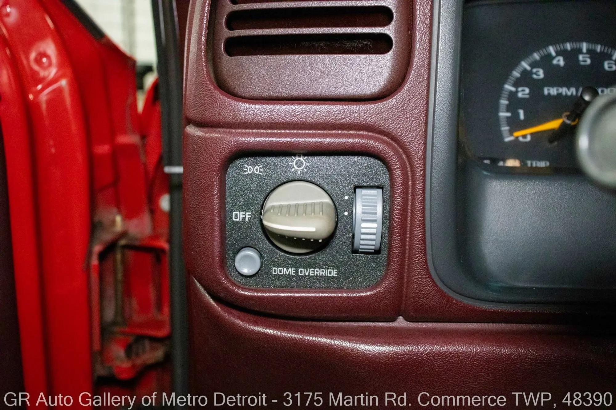 1998 Chevrolet Tahoe LS